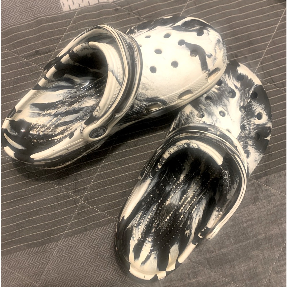 Crocs